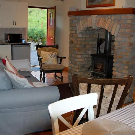 Corriebrack Cottage Hollywood  Extérieur photo